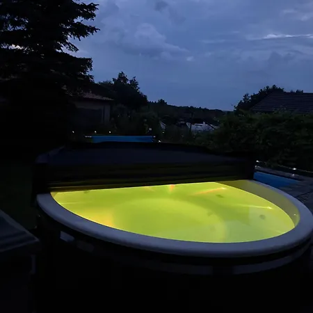 Koniec Swiata Dom 84m2 Z Balia I Basenem Na Wylacznosc * Mikołajki