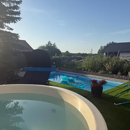 Semesterbostad Koniec Swiata Dom 84m2 Z Balia I Basenem Na Wylacznosc *